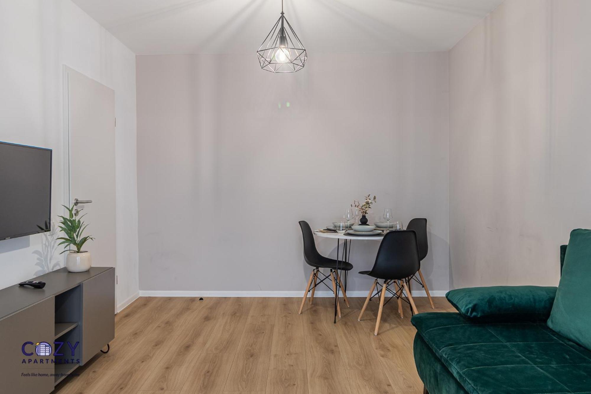 Cozy Collection Studios And Flats - Coresi Mall Брашов Экстерьер фото